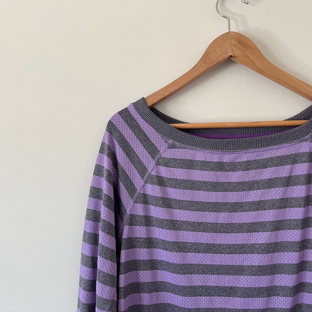 Xersion Scoop Neck Yoga Long Sleeve Top